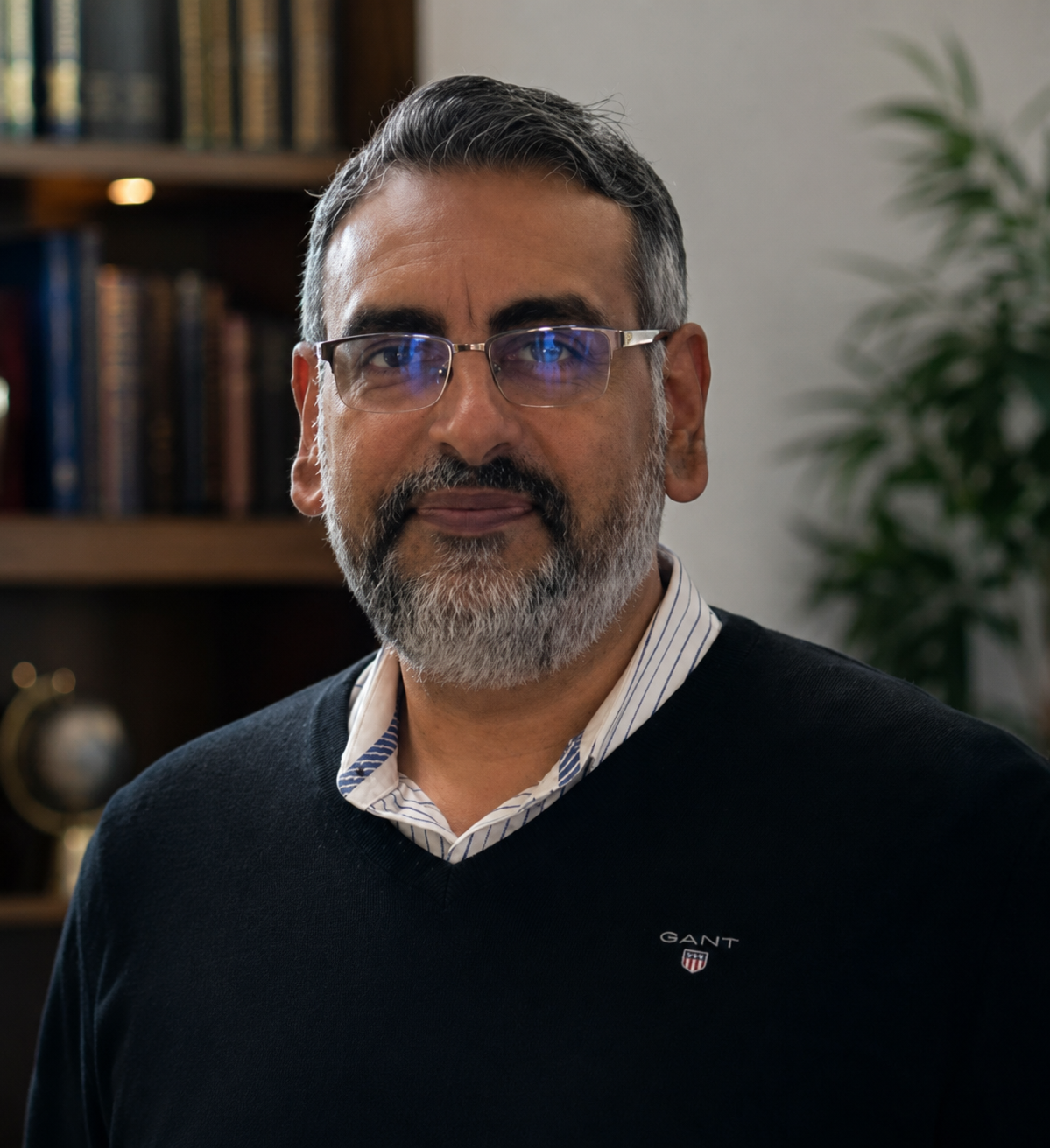 Tahir Hussain